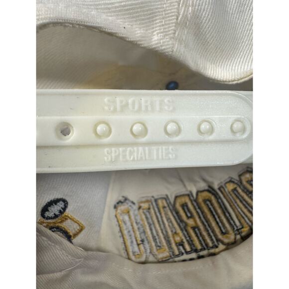 VTG 90s Sports Specialties Colorado Buffaloes Embroidered Script SnapBack Hat - Picture 7 of 8